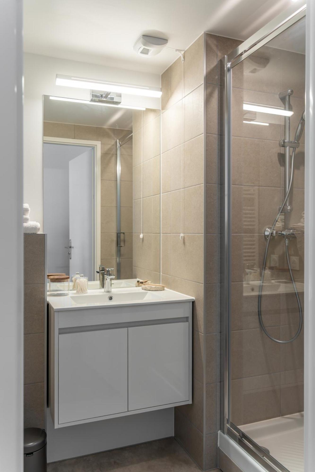 Edgar Suites La Defense - 皮托 外观 照片